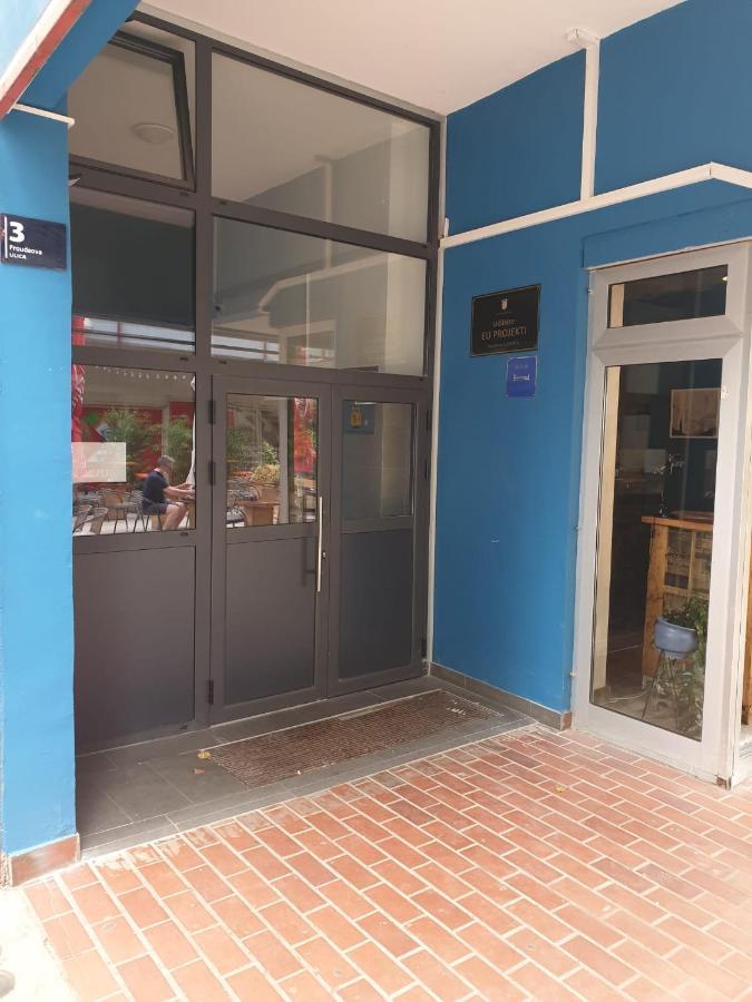 شقة زغرب  في Apartman Lana ,Froudeova Ulica 3 Nasuprot Zg Velesajma المظهر الخارجي الصورة